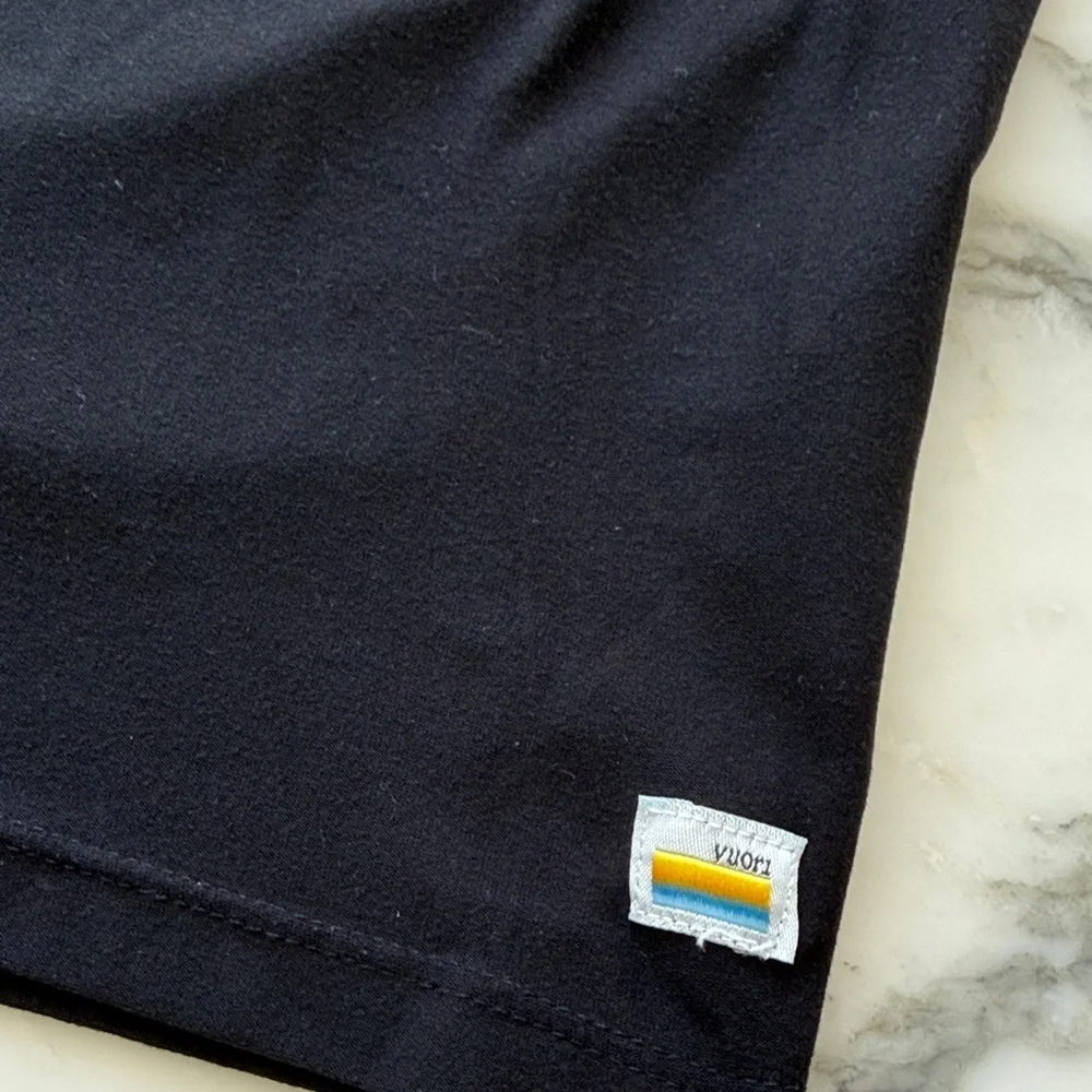 Vuori Black Short-Sleeve Performance Polo - Picture 2 of 5